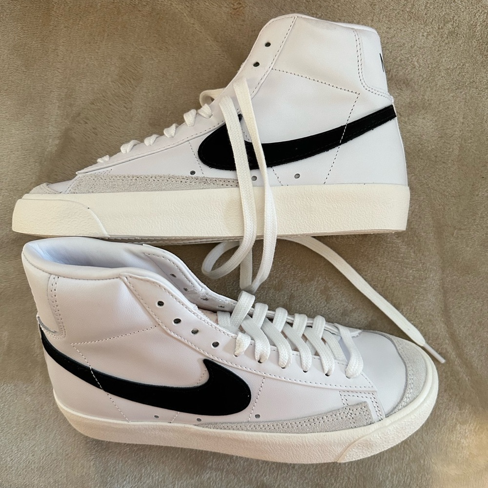 Nike Blazers size 6.5